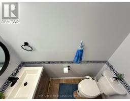 159 WALMER GARDENS - 9
