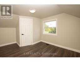 190 MUNROE STREET - 17