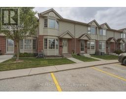 60 - 151 MARTINET AVENUE - 2