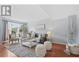 60 - 151 MARTINET AVENUE - 9