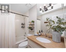 245 ENSIGN CRESCENT - 23