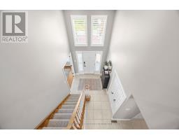 245 ENSIGN CRESCENT - 3