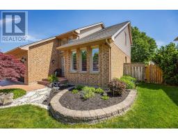 245 ENSIGN CRESCENT - 39