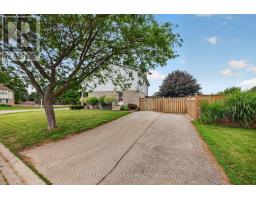 400 HIGHVIEW DRIVE - 7