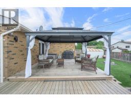 1 IDSARDI AVENUE - 11