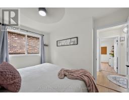 1 IDSARDI AVENUE - 26