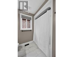 1 IDSARDI AVENUE - 27