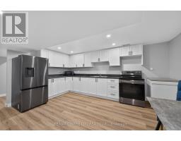 1 IDSARDI AVENUE - 35