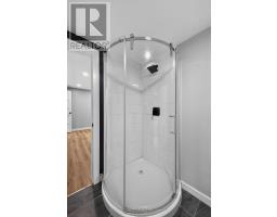 1 IDSARDI AVENUE - 40