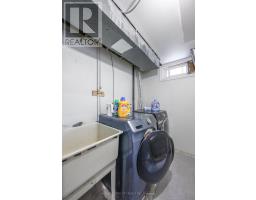 1 IDSARDI AVENUE - 41