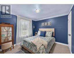 323 CLARKE ROAD - 15
