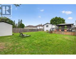 323 CLARKE ROAD - 34