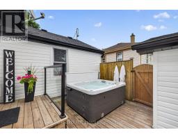 323 CLARKE ROAD - 42