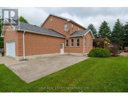 149 SALISBURY DRIVE - 38
