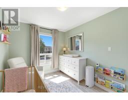 2 - 669 OSGOODE DRIVE - 23