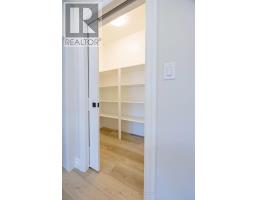 193 CATHERINE STREET - 13