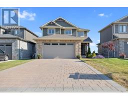 182 GILMOUR DRIVE - 1