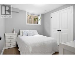 182 GILMOUR DRIVE - 28