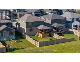 182 GILMOUR DRIVE - 34