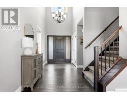 182 GILMOUR DRIVE - 4