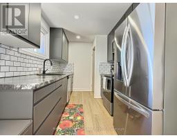 23 YORK CRESCENT - 9