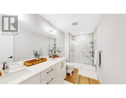 107 - 175 DOAN DRIVE - 14