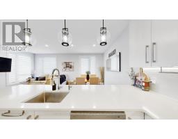 107 - 175 DOAN DRIVE - 9