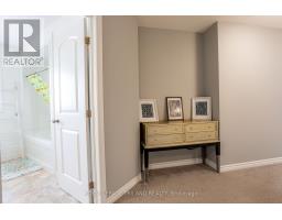 1 ACORN TRAIL - 15