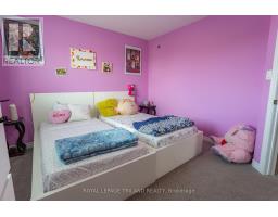 1 ACORN TRAIL - 19