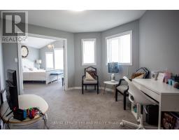 1 ACORN TRAIL - 26