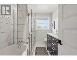 21 AGINCOURT PLACE - 24