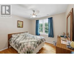 10 PIERCE STREET - 17