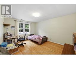 10 PIERCE STREET - 18