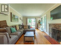 1721 MOFFATT AVENUE - 17
