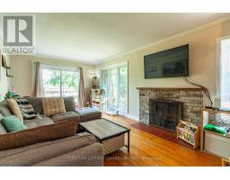 1721 MOFFATT AVENUE - 18