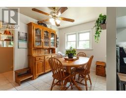 1721 MOFFATT AVENUE - 23