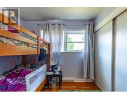 1721 MOFFATT AVENUE - 31
