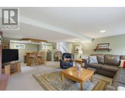 5 WARREN CRESCENT - 29