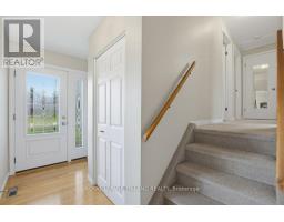 5 WARREN CRESCENT - 3