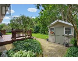5 WARREN CRESCENT - 35