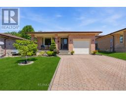 66 ASHLEY CRESCENT - 1