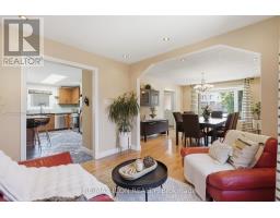 66 ASHLEY CRESCENT - 14