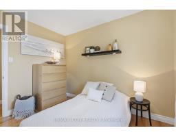 66 ASHLEY CRESCENT - 28