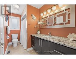 66 ASHLEY CRESCENT - 31