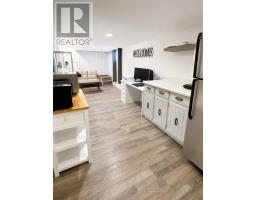 93 HOMAN STREET - 15