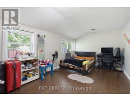 121 MOUNT PLEASANT AVENUE - 21