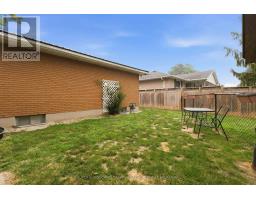 111 TREELAWN AVENUE - 41