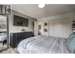 15 SCHREYER DRIVE - 27