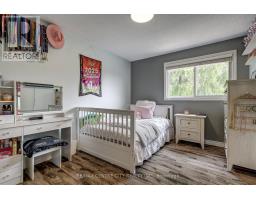 15 SCHREYER DRIVE - 31