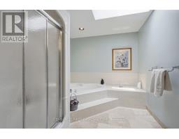 315 AMBLESIDE DRIVE - 33